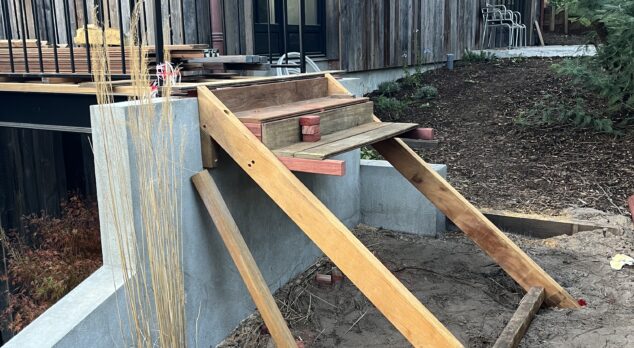 Réalisation d&rsquo;un Escalier en bois exotique au Cap Ferret