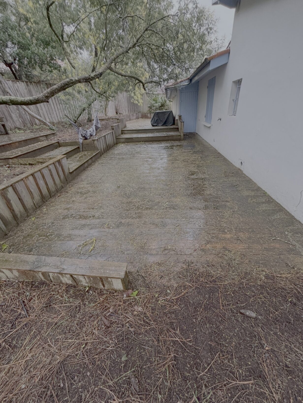 Réalisation d’une magnifique terrasse bois exotique, essence Ipé pour des vacances parfaites au Cap-Ferret