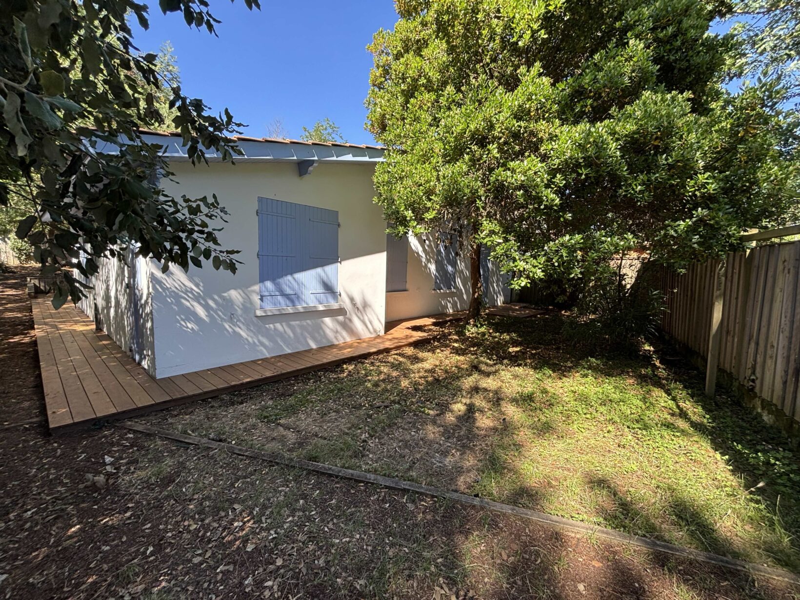 Réalisation d’une magnifique terrasse bois exotique, essence Ipé pour des vacances parfaites au Cap-Ferret