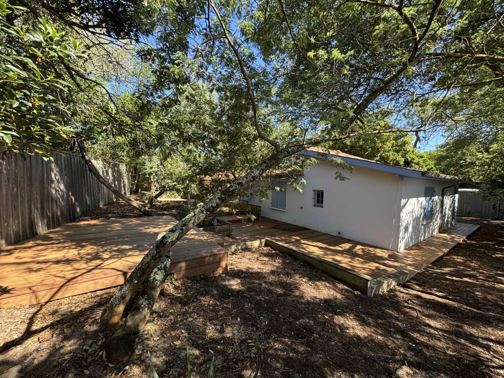 Réalisation d’une magnifique terrasse bois exotique, essence Ipé pour des vacances parfaites au Cap-Ferret