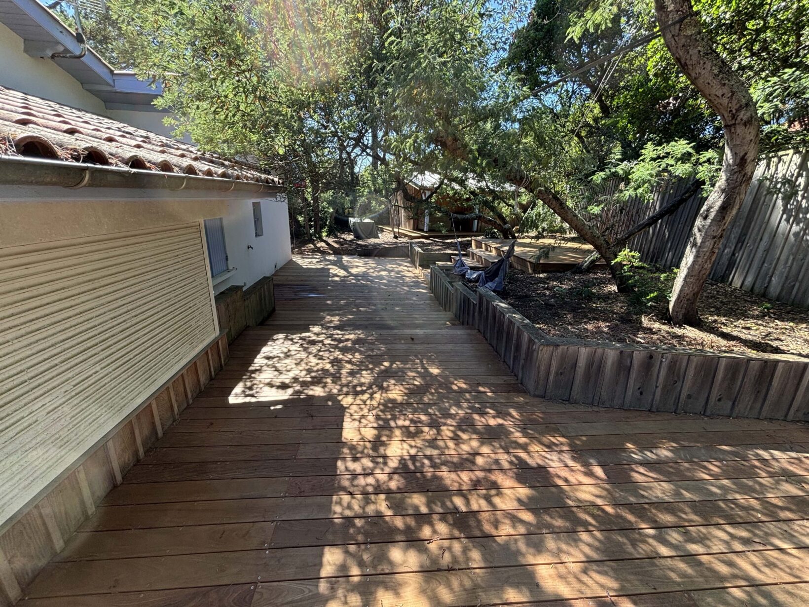 Réalisation d’une magnifique terrasse bois exotique, essence Ipé pour des vacances parfaites au Cap-Ferret